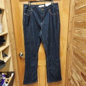 Classic Bootcut Jeans